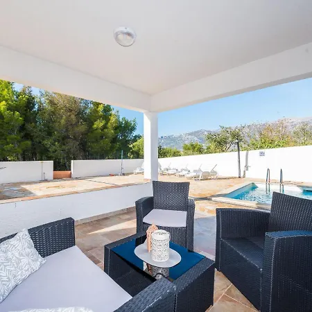 Velebit By Interhome Casa de Férias *