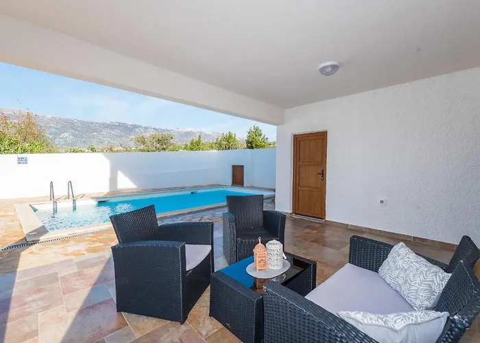 Velebit By Interhome Casa de Férias