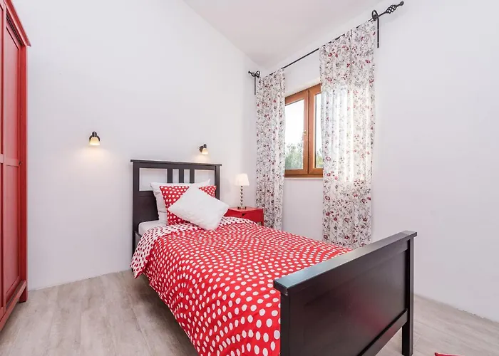 Velebit By Interhome * Rovanjska