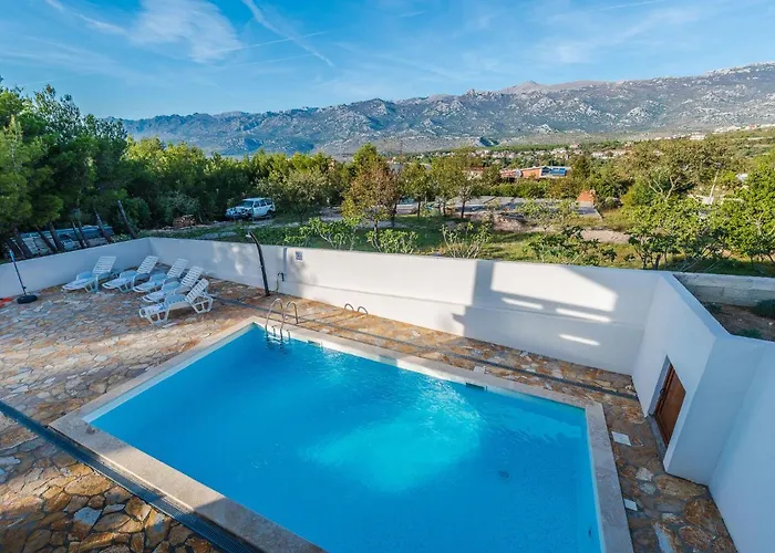 Velebit By Interhome Rovanjska